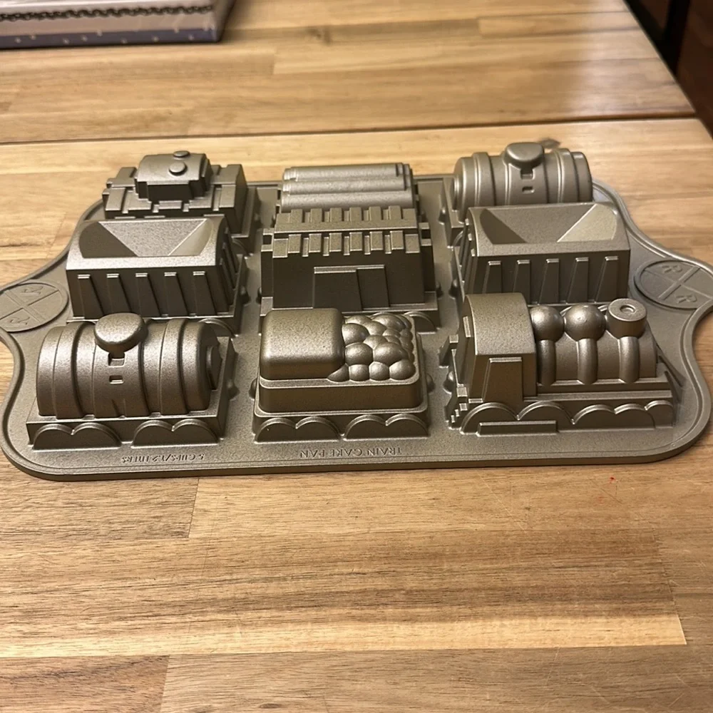 Nordic Ware like new